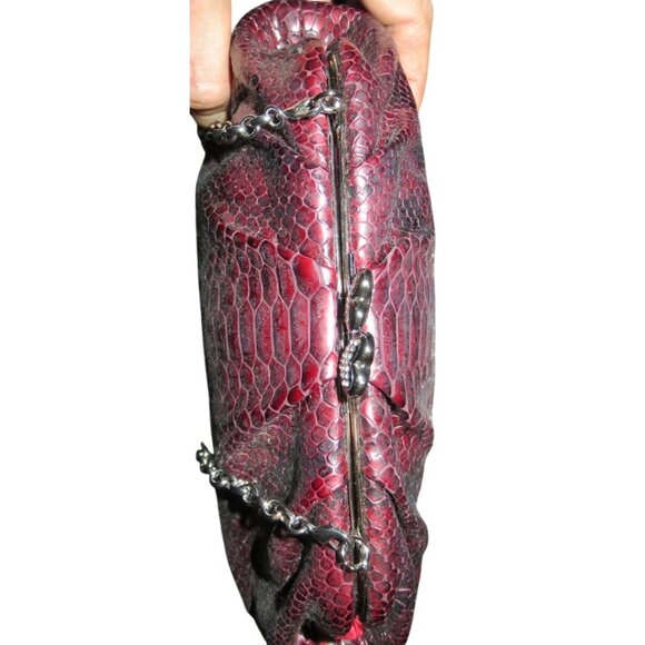 Brighton Limited Edition Red Python Embossed Leather heart kiss lock clutch - Picture 8 of 13